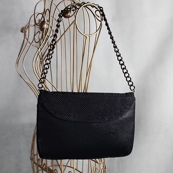 Whiting and Davis Black Mesh Body Chunky Chain Shoulder Bag - Picture 2 of 16
